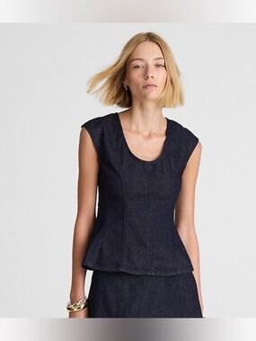 Madewell Denim Seamed Scoopneck Top Rinse Wash Rigid Dark Blue Sz. 6 $108 NX917